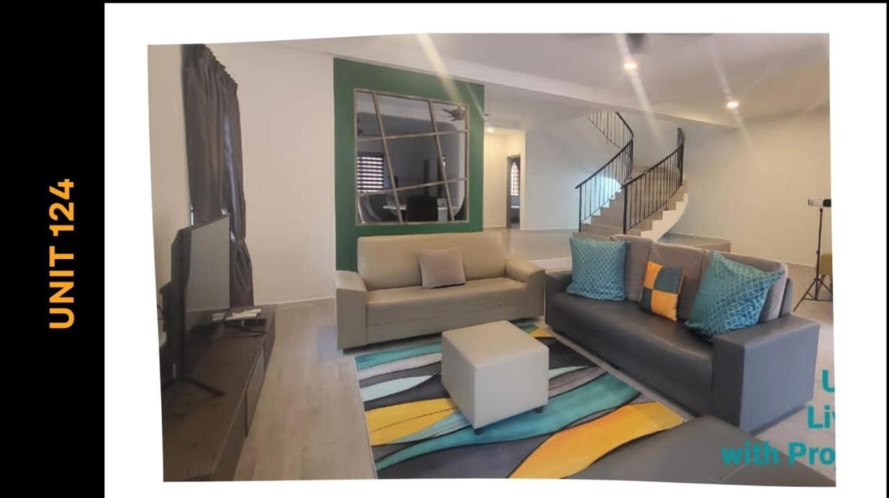 Ipoh Family Villa-Spacious Stay For 21 Or 42Pax エクステリア 写真