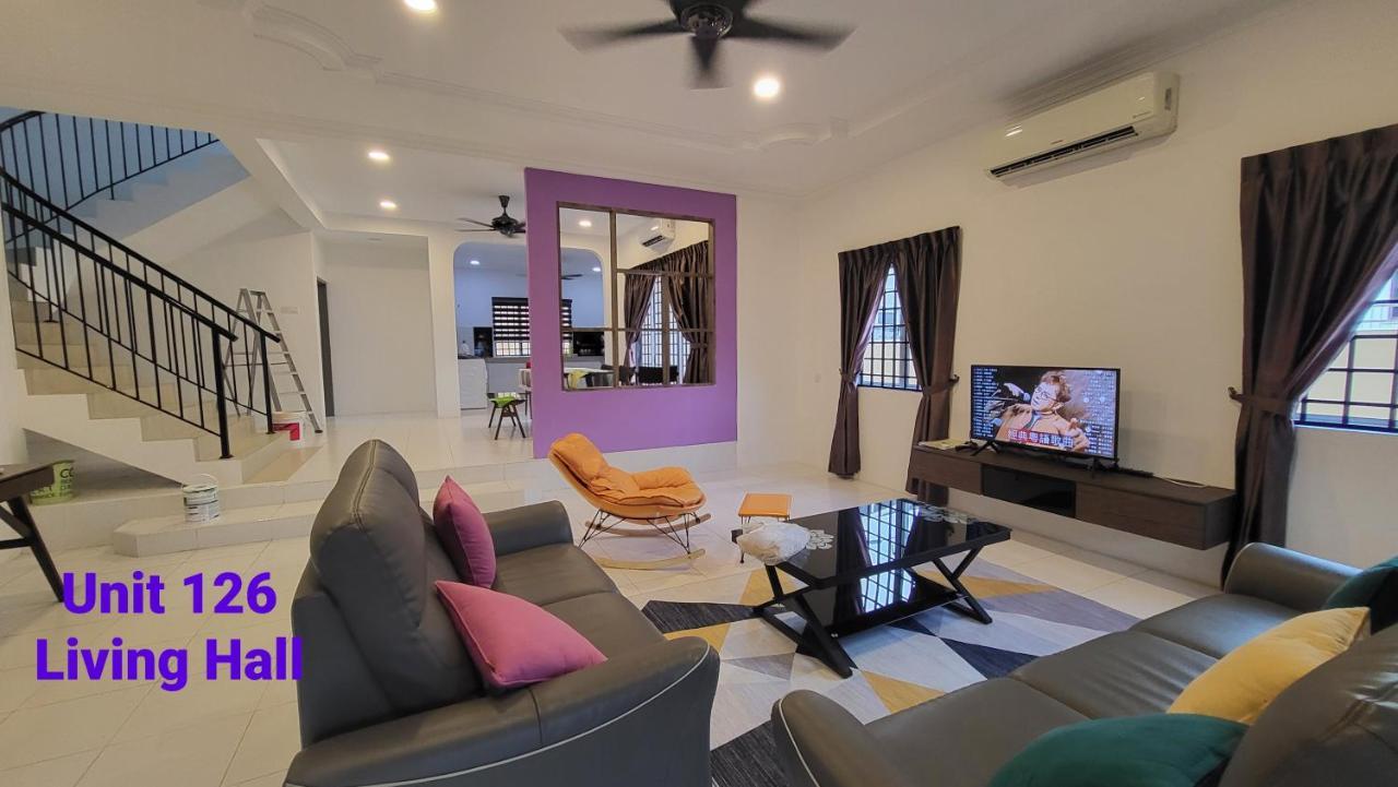 Ipoh Family Villa-Spacious Stay For 21 Or 42Pax エクステリア 写真