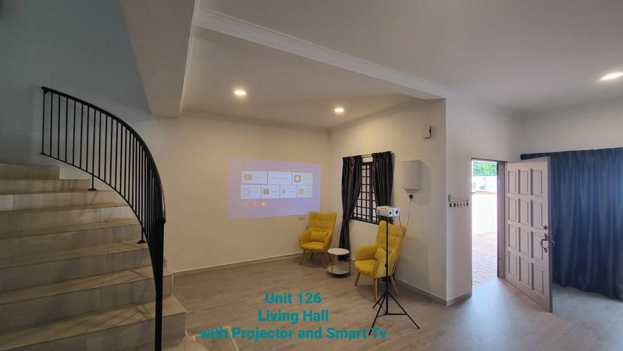 Ipoh Family Villa-Spacious Stay For 21 Or 42Pax エクステリア 写真