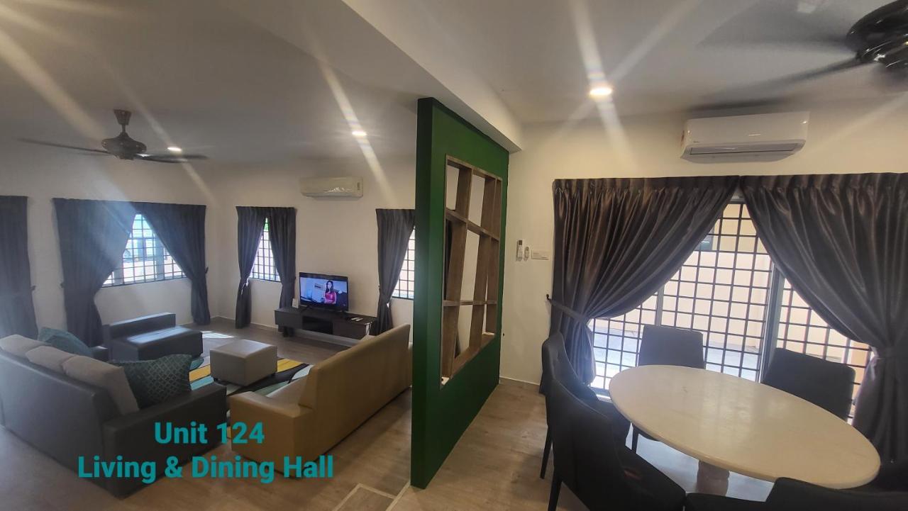 Ipoh Family Villa-Spacious Stay For 21 Or 42Pax エクステリア 写真