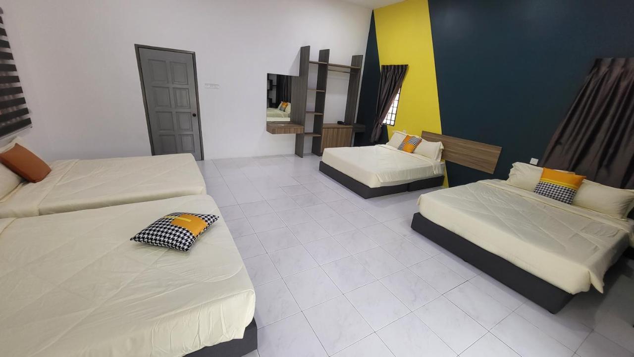 Ipoh Family Villa-Spacious Stay For 21 Or 42Pax エクステリア 写真