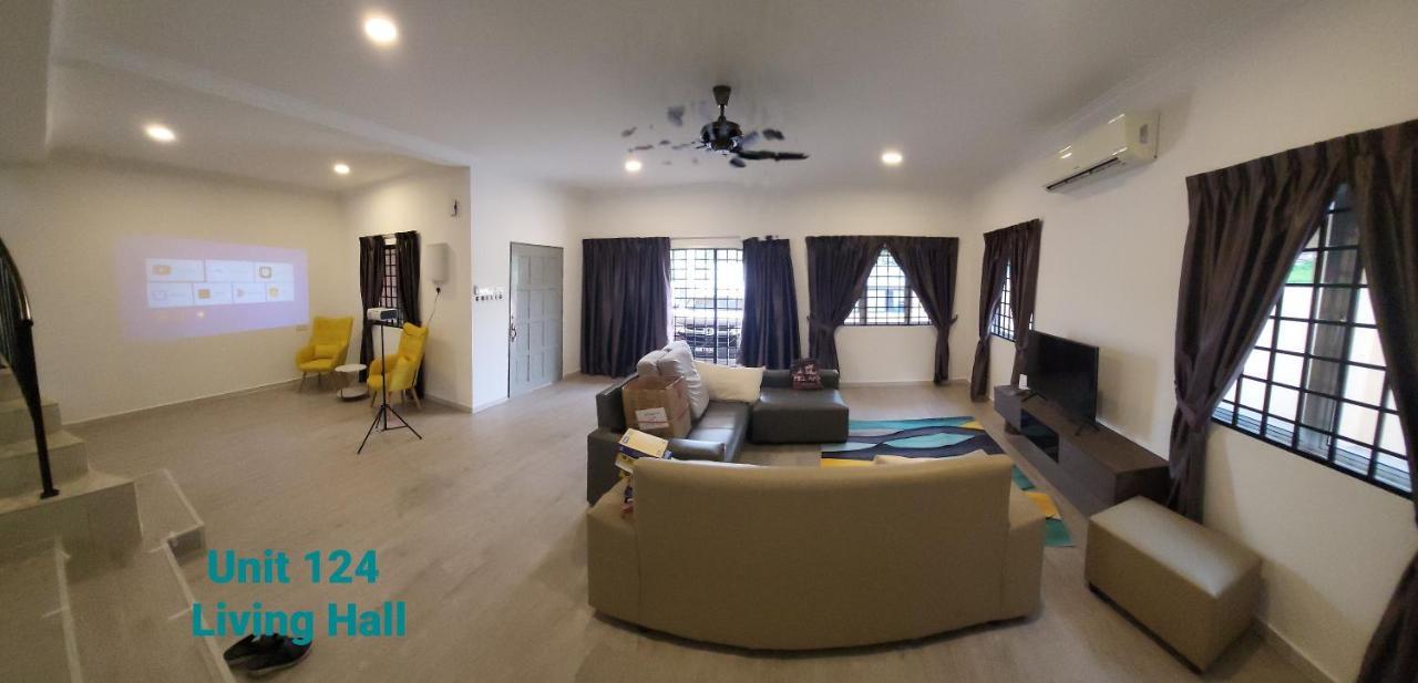 Ipoh Family Villa-Spacious Stay For 21 Or 42Pax エクステリア 写真