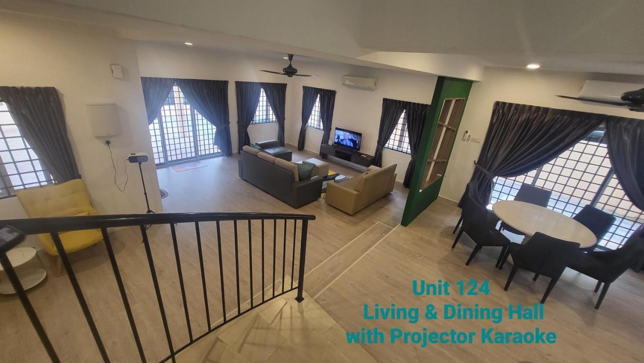 Ipoh Family Villa-Spacious Stay For 21 Or 42Pax エクステリア 写真