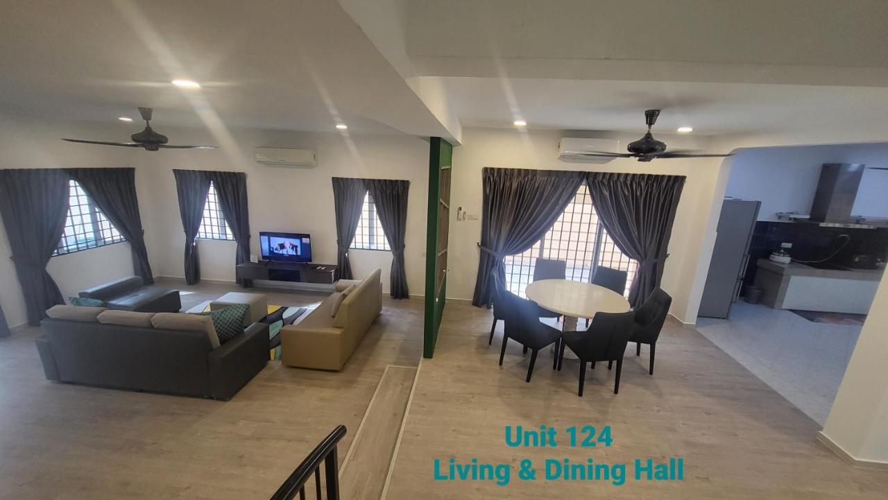Ipoh Family Villa-Spacious Stay For 21 Or 42Pax エクステリア 写真