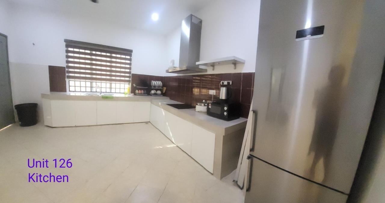 Ipoh Family Villa-Spacious Stay For 21 Or 42Pax エクステリア 写真